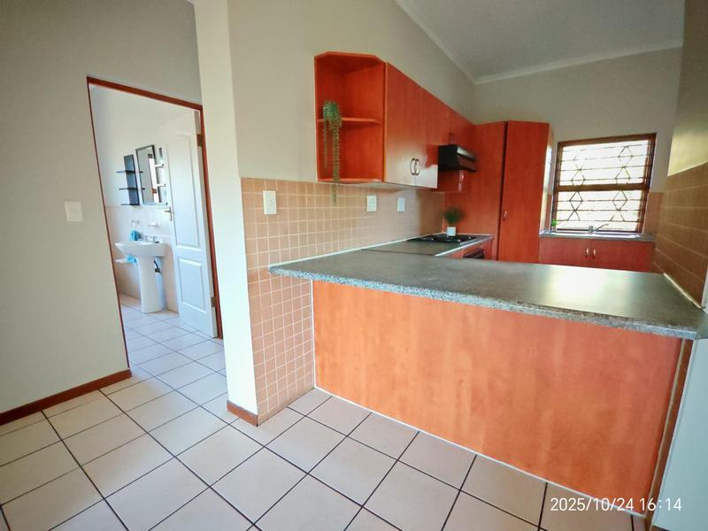 To Let 2 Bedroom Property for Rent in Waterval East North West